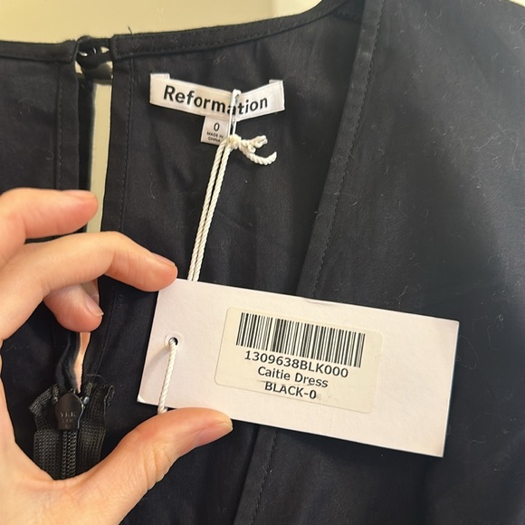 Reformation Catie Dress - Picture 4 of 5